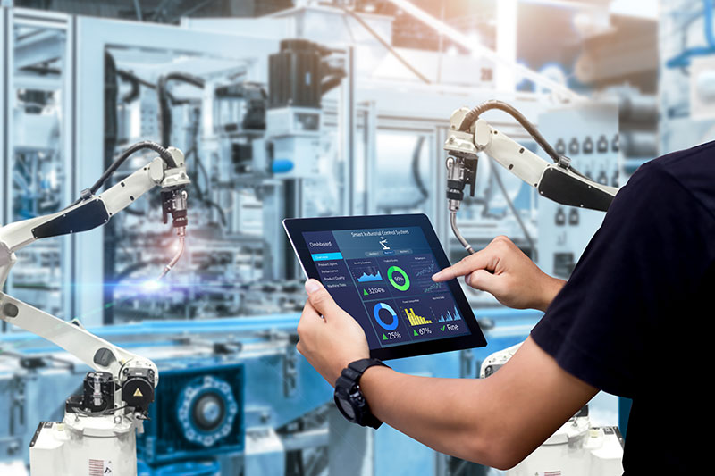 Smart Manufacturing Standards: Technologies and Trends